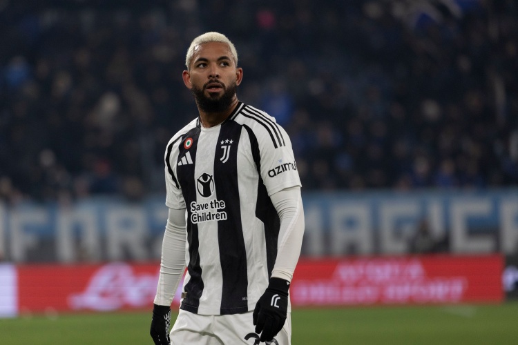 迪马济奥：道格拉斯-路易斯转会总价达3250万欧，含租借强制买断与浮动条款