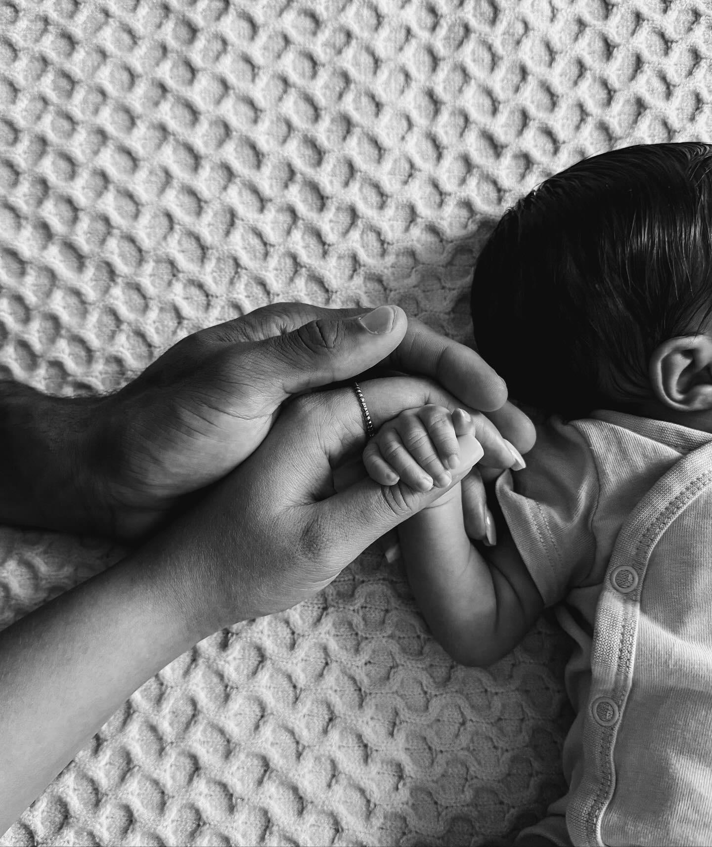 当爹了，赫拉芬贝赫晒孩子出生照片：我们的小奇迹来了