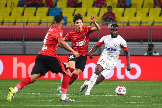 MK体育官网-【中超】韦世豪助攻戴帽费利佩2球 玉昆1比5蓉城