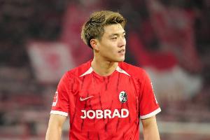 德天空：法兰克福在全力追逐堂安律，多特也仍对球员感兴趣