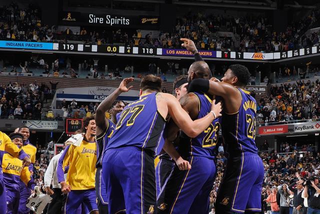 MK体育赛事-末节10分+压哨绝杀！40岁詹皇救赎创神迹：比肩科比