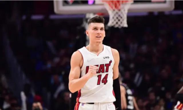 MK体育-多项数据刷新生涯新高 希罗让人忘记吉米·巴特勒