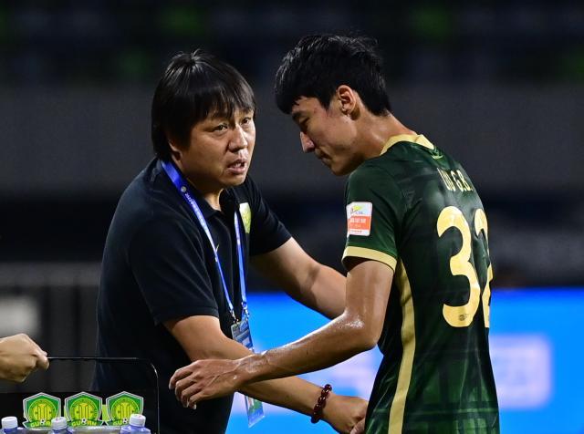 MK体育官网-国安官宣谢峰因个人原因辞职 隋东亮担任临时主帅