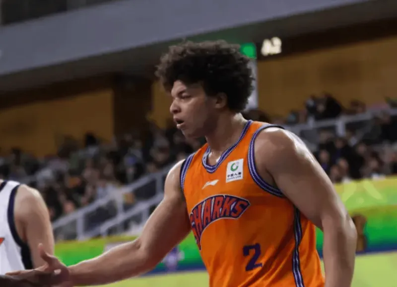 MKSPORT-洛夫顿今日砍下31分11助攻，CBA生涯首次砍下30+10助攻