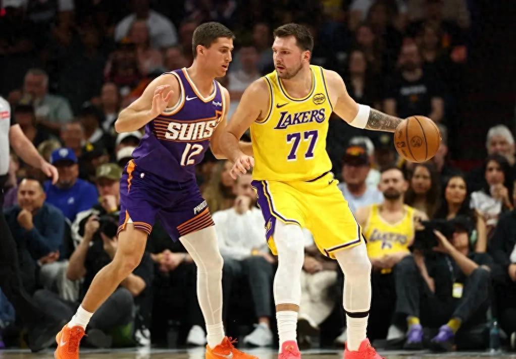 MKSPORT-三分33中5！格林命中率倒数，火箭开一亿合同，却成太阳烫手山芋